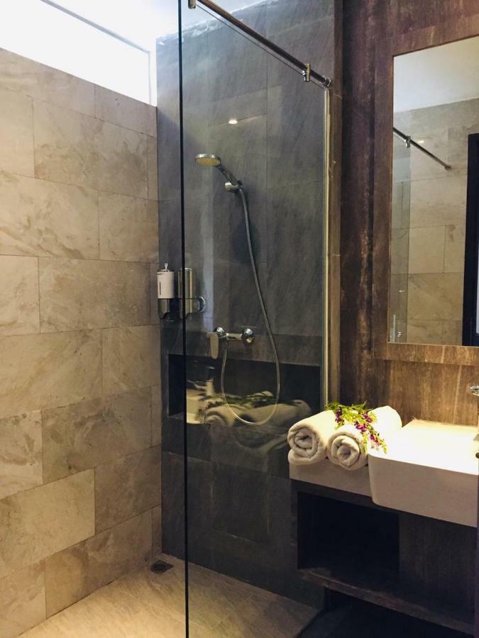 Quins Style Resort Belitung Tanjungbinga Kültér fotó