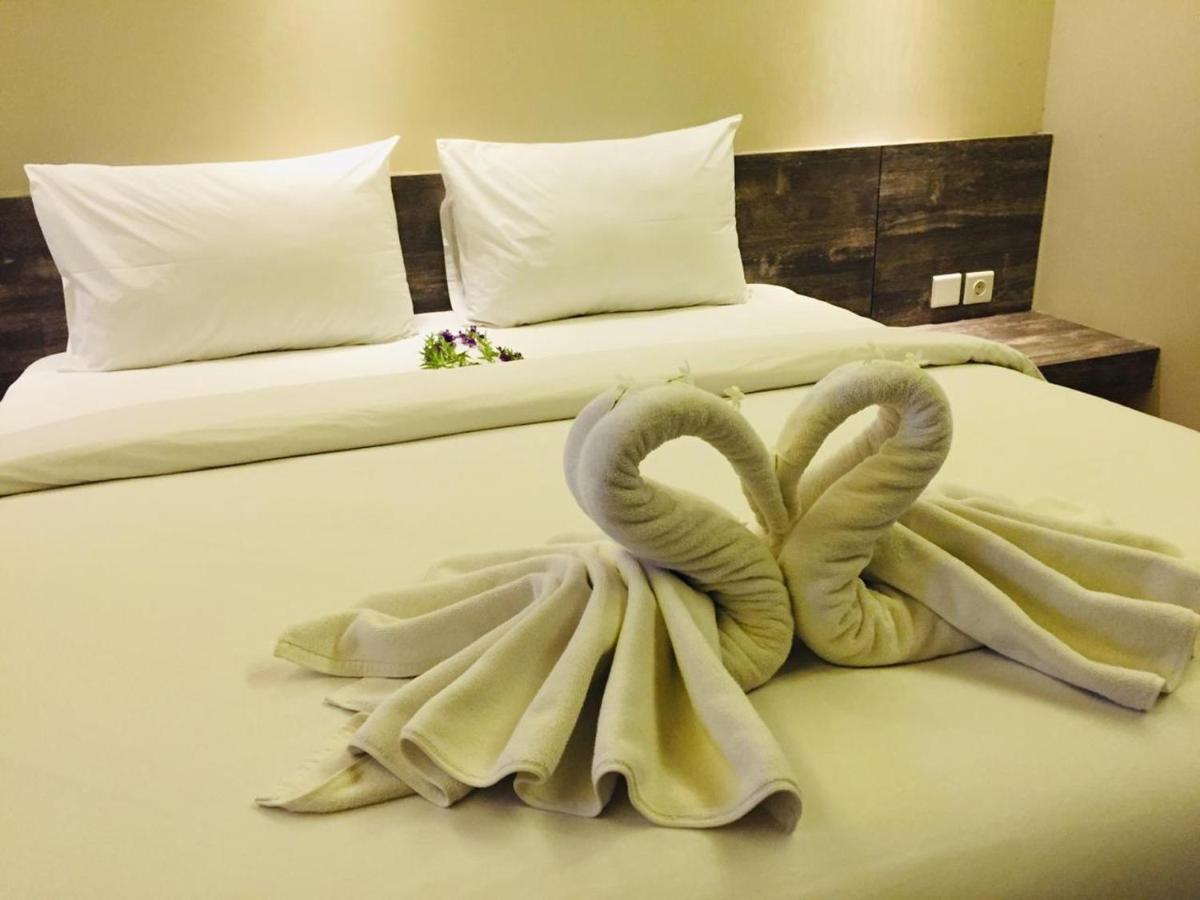 Quins Style Resort Belitung Tanjungbinga Kültér fotó